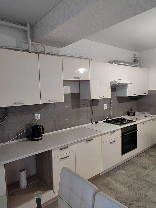 Оренда 1 кімнатної квартири на Щасливому Рівне - зображення 1