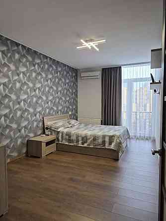 Оренда 1К квартири (40 м2) в ЖК Комфорт Таун Київ