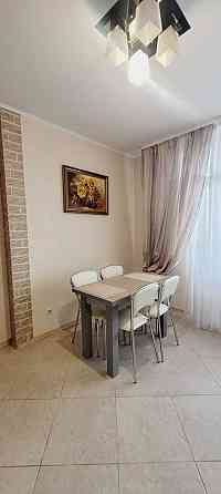 Оренда однокімнатної квартири 48м. пер.Феодосіївський 14 ,м.Деміївська Київ