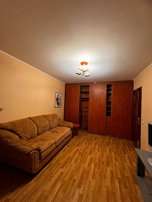 Оренда квартири біля метро Харківська , Ревуцького 42 Київ - зображення 4