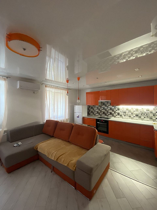 Здається квартира студія на тривалий термін Дніпро - зображення 1