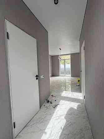 1к. з великою кухнею-вітальнею та окремим двориком Кропивницький