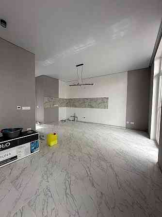 1к. з великою кухнею-вітальнею та окремим двориком Кропивницький