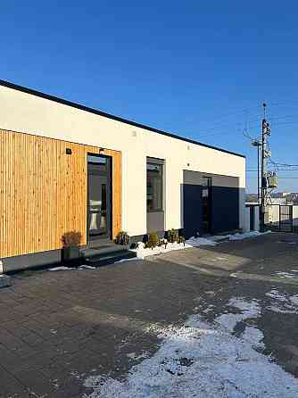 1к. з великою кухнею-вітальнею та окремим двориком Кропивницький