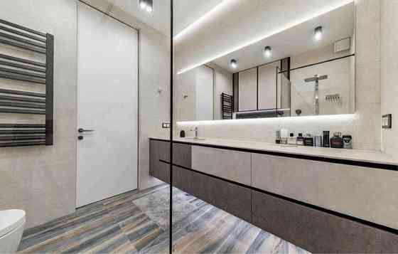 Бульвар Фонтанов, 3к квартира с отличным видом на Печерск Київ