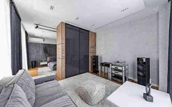 Бульвар Фонтанов, 3к квартира с отличным видом на Печерск Київ