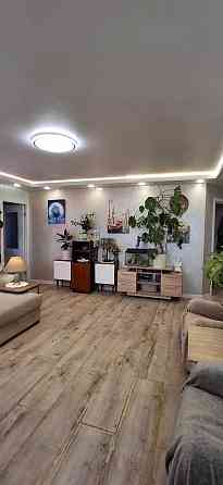 Продам 3х ком квартиру в Новострое Л\Б или обмен на дом в с.Куриловке Кам`янське (Запорізька обл.)