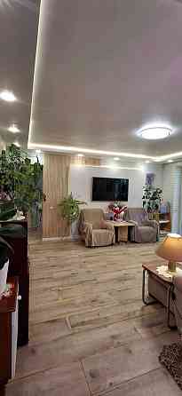 Продам 3х ком квартиру в Новострое Л\Б или обмен на дом в с.Куриловке Кам`янське (Запорізька обл.)