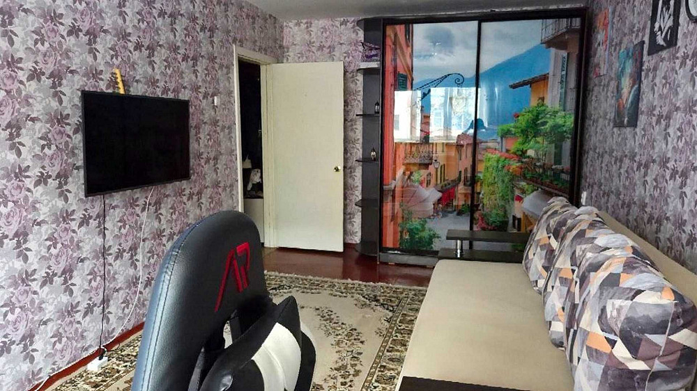 Продам 2 кімнатну квартиру  2 поверх роздільні кімнати район Танку СМ Чернигов - изображение 8