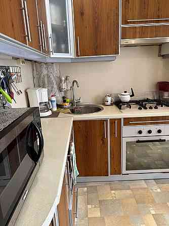 Продам 2-х к .квартиру Н.Бавария центр сталинка Харків