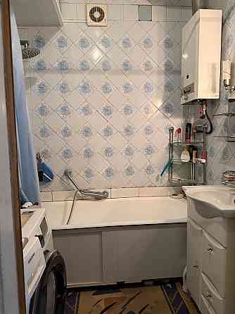 Продам 2-х к .квартиру Н.Бавария центр сталинка Харків