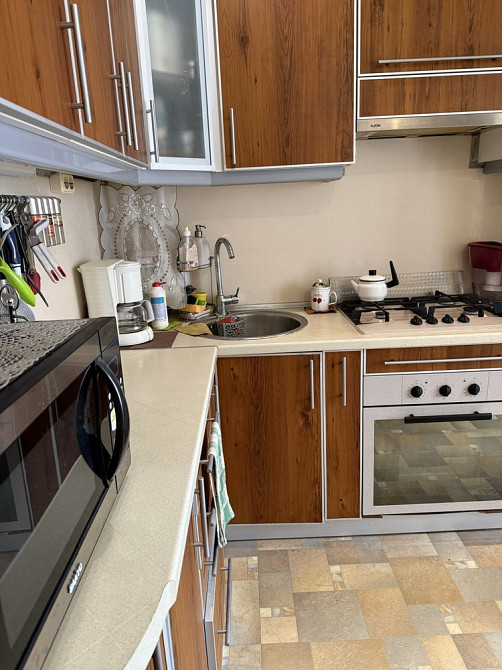 Продам 2-х к .квартиру Н.Бавария центр сталинка Харків - зображення 1