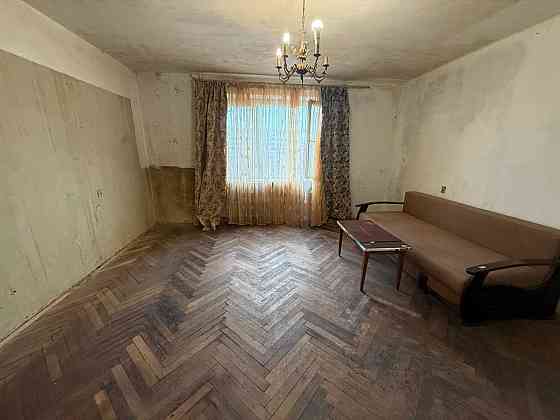 Продаж 3-кімнатної квартири на Сихові просп. Червоної Калини (Шувар) Львів