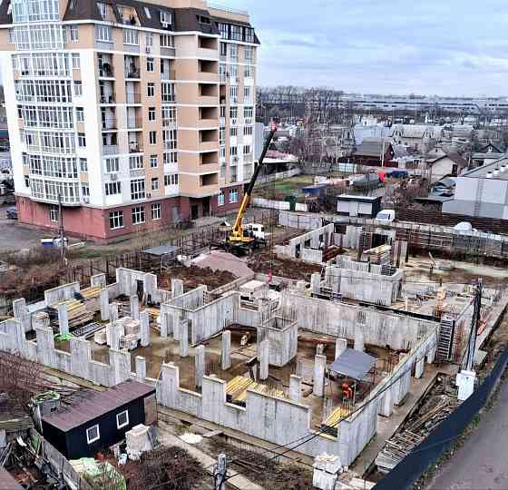 Однокімнатна простора квартира Теремки Жуляни Киев