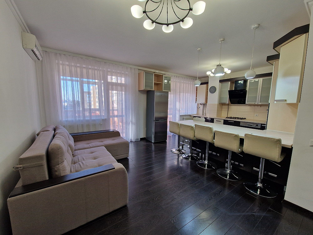 Оренда 2-к.  новоб. вул. Володимира Великого (ЖК Буковинський ) Чернівці - зображення 1