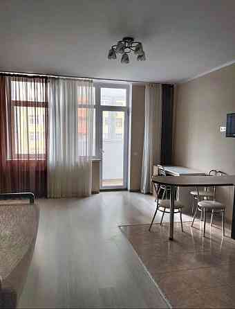 1 кімнатна студія ЖК Яскравий вул. Сім'ї Кульженків, м Мінська Киев