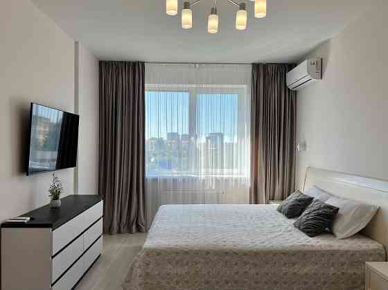 Власник. Оренда стильної 1-к в ЖК WEST HOUSE м.Деміївська. Генератор. Киев