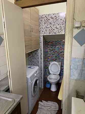 Район старосенная площадь , привоз низкий этаж газ Одеса