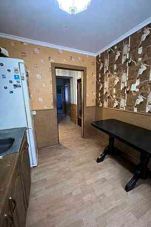 Продається трикімнатна квартира р-н Софіївка, біля АТБ. Івано-Франківськ