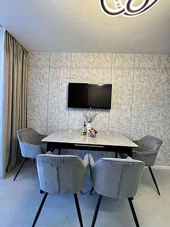 Продаж 2 кім в ЖК  Фемелі плаза  з євроремонтом.Модна під програми Івано-Франківськ