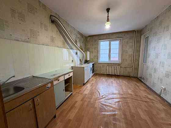 Продам 3х кімнатну квартиру, вул. Лісківська 30 (БЕЗ КОМІСІЇ) Киев