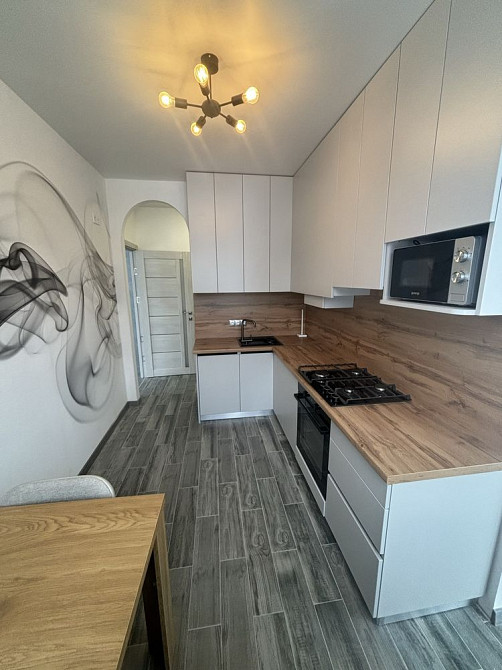 1-кімнатна квартира з новим ремонтом у ЖК “Прованс 2” біля парку Мами Ирпень - изображение 2