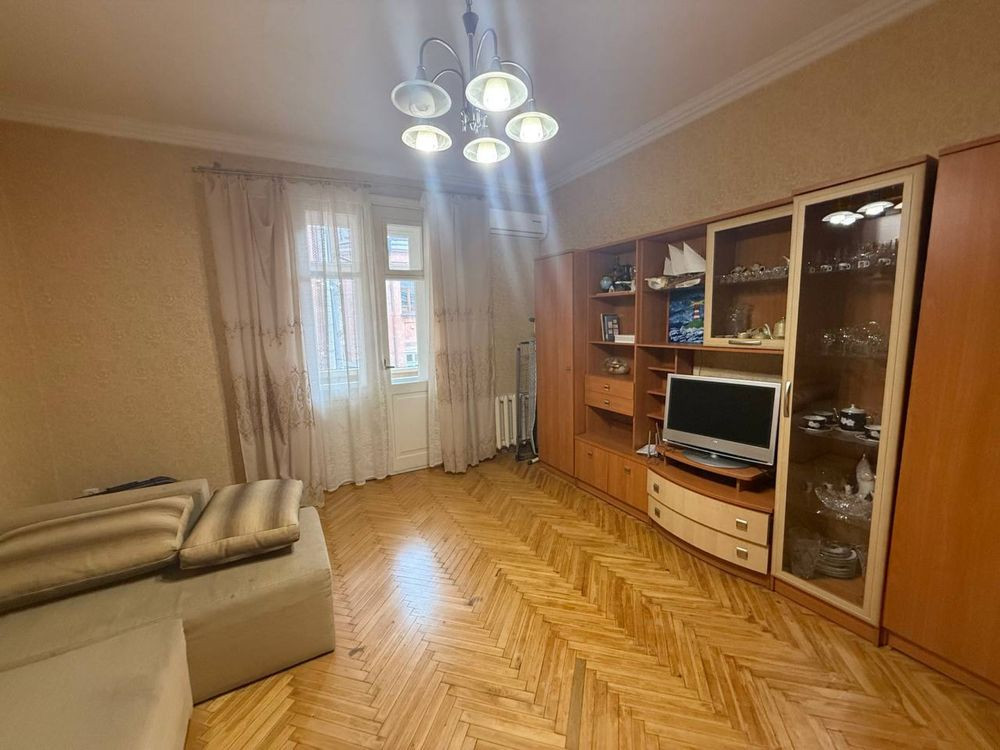 Однокімнатна сталінка у центрі. 3 квартали від Дерибасівької та Горсад Одеса - зображення 2