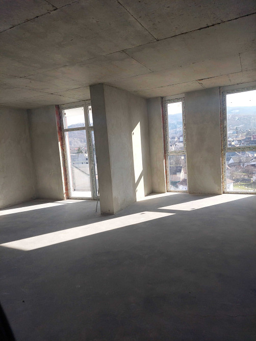 Продається квартира в центрі м.Свалява в  ЖК "Набережний квартал"! Свалява - зображення 8