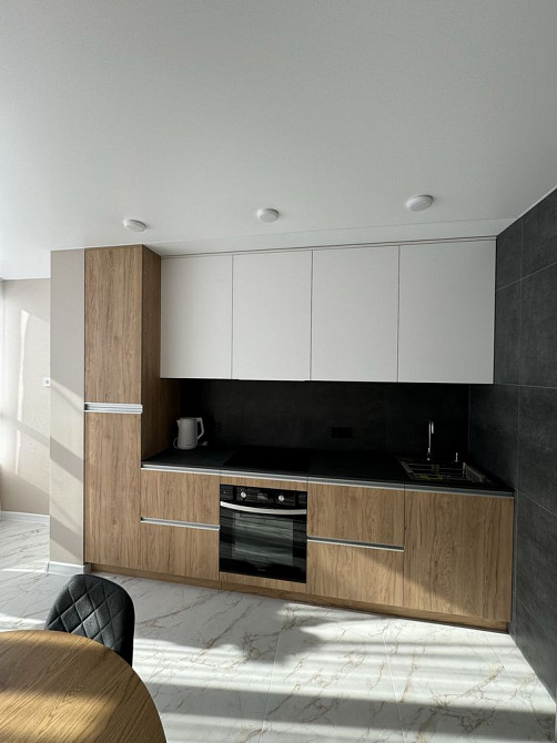 Пропоную гарну і сучасну квартиру в центрі міста, вільна з 1 березня! Черкаси - зображення 2