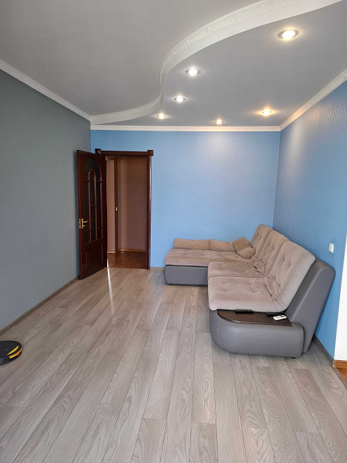 Оренда 3-кім. Драгоманова 1-б  метро Позняки  Дарницький район Киев - изображение 2