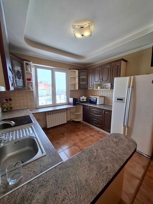 Оренда 3-кім. Драгоманова 1-б  метро Позняки  Дарницький район Киев - изображение 5