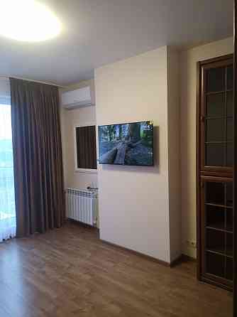 Здамо 2 кімнатну ЖК "Совськи ставки" Брожка 70. Киев