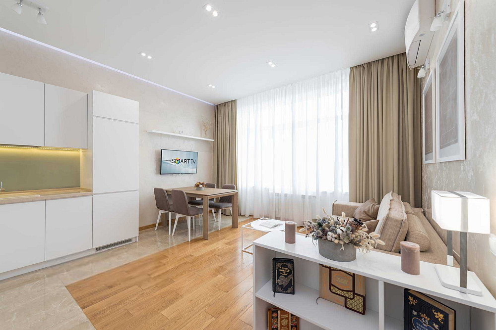 ID 83. Без %. Є Ecoflow, генератор на ліфт. ЖК Новопечерські липки Киев - изображение 1