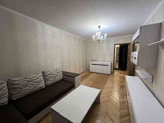 Квартира, 3 кімнати, метро Деміївська Киев