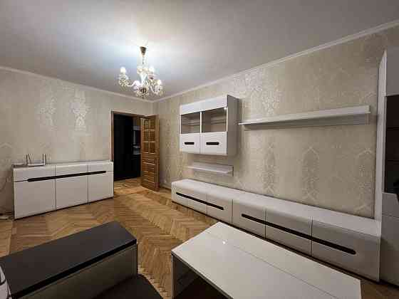 Квартира, 3 кімнати, метро Деміївська Киев