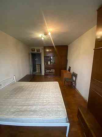 Оренда 1-кімнатної квартири п-т. Гонгадзе 4 поверх Киев