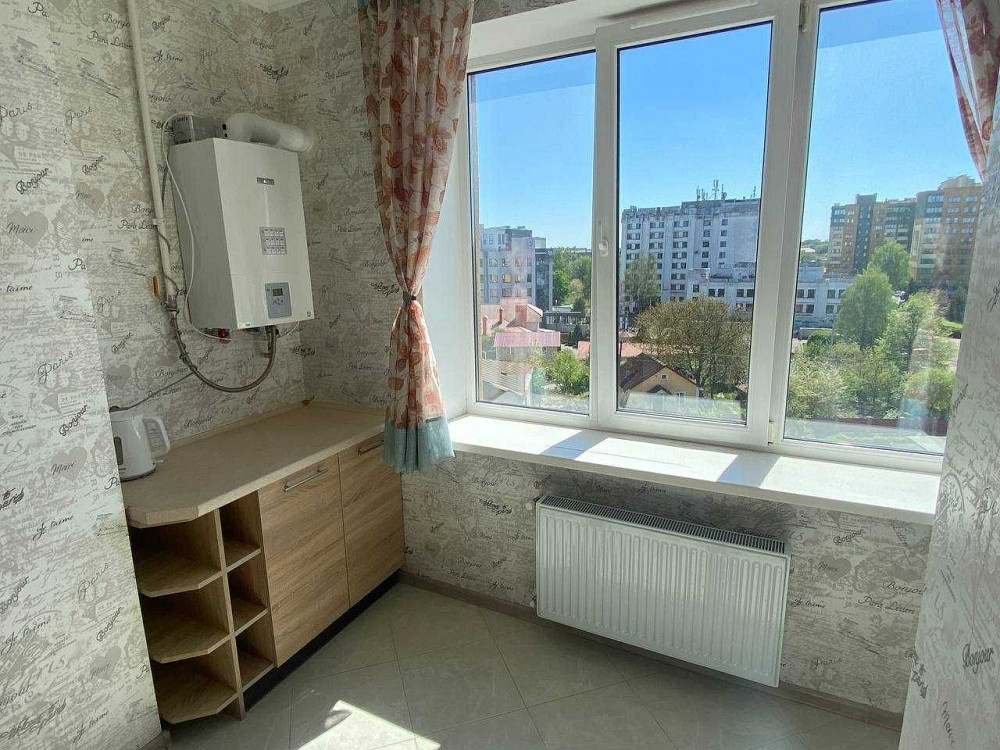 Без Комісії центр Здається в оренду 1 кімнатна квартира Набережна 8а Луцк - изображение 5