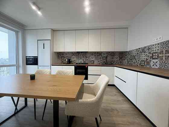 Здається в оренду простора 1-но кім квартира по вул.Ужгородська Львов