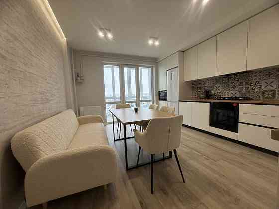 Здається в оренду простора 1-но кім квартира по вул.Ужгородська Львов