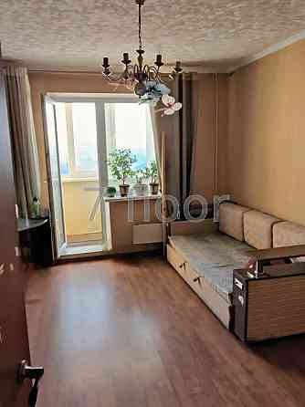 3 кімнатна квартира Закревського Почайна МЕТРО Смайл парк Київ