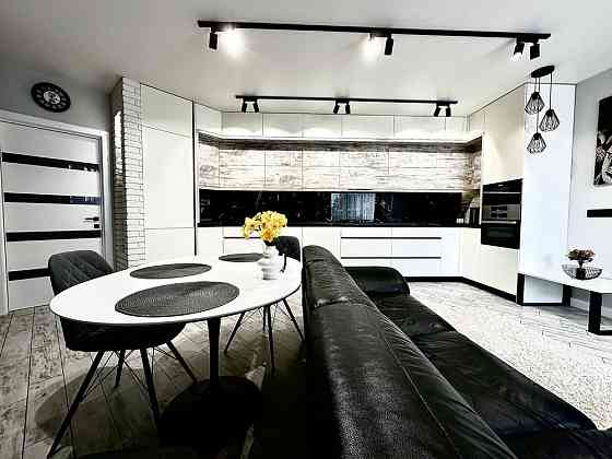 Шикарна 3 кімнатна квартира, ремонт преміум якості в престижному ЖК Буча