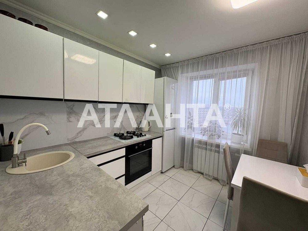 Двокімнатна квартира з капремонтом на вул. Балківська. Одеса - зображення 1