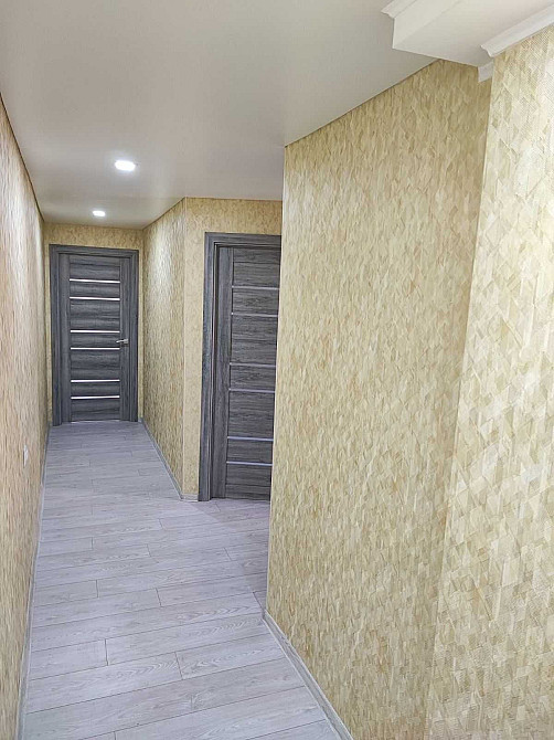 Двох кімнатна, в центрі, ціна топ, встигни придбати Хмельницкий - изображение 5