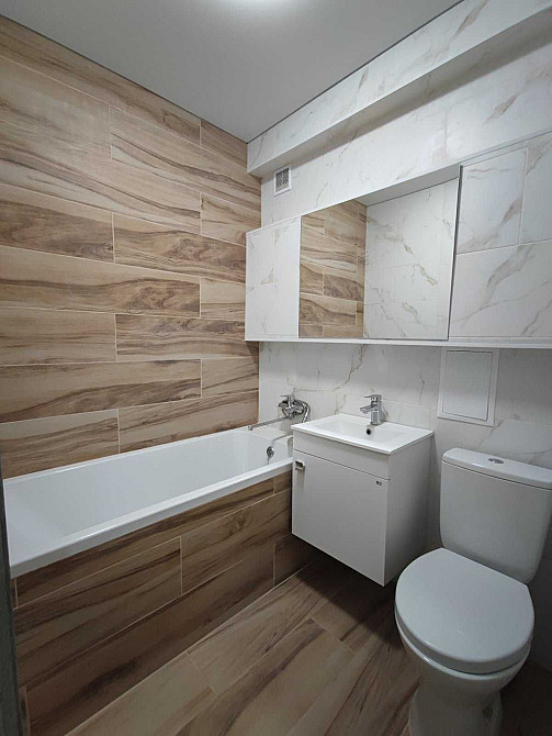 Двох кімнатна, в центрі, ціна топ, встигни придбати Хмельницкий - изображение 6