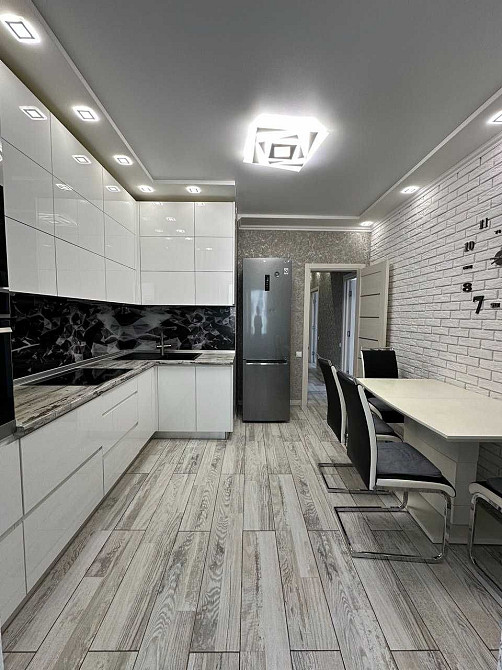 Продам красивую 2х ком квартиру с Евроремонтом на ул. Сахарова Одеса - зображення 1