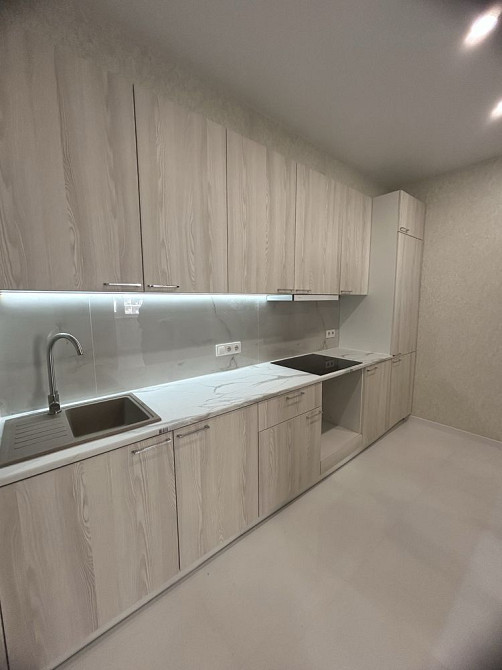 2 к.  квартира с новым ремонтом на улице Академика Сахарова КК Одеса - зображення 1