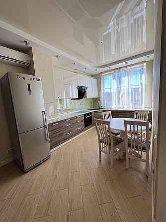 2-х кв.,вул Семена Палія(м.Голосіівська)з власним паркомісцем!!! Киев