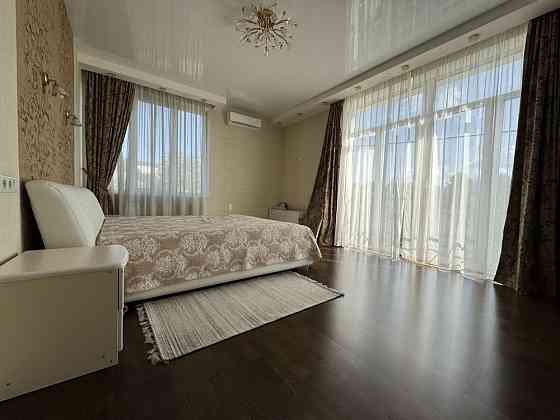 2-х кв.,вул Семена Палія(м.Голосіівська)з власним паркомісцем!!! Киев