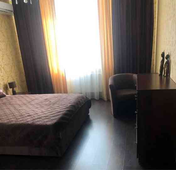 Оренда 2-х квартири, вул. Лобановського, м.Деміївська. Власниця Киев