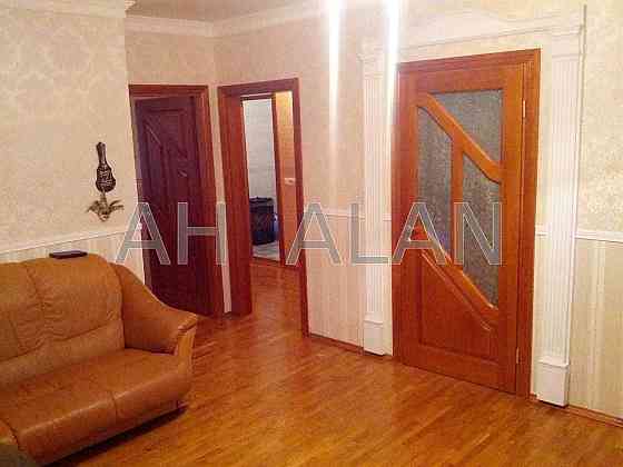 Аренда трехкомнатной квартиры по ул. Вишняковская 7-Б Дарницький район Киев